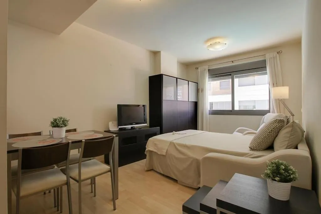 2º Linea De Playa Con Piscina & Parking Apartment Malaga